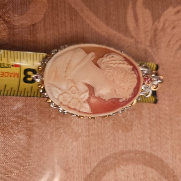 Vintage Sterling Silver and Palladium Carved Shell Cameo Pendant - Picture 6 of 7